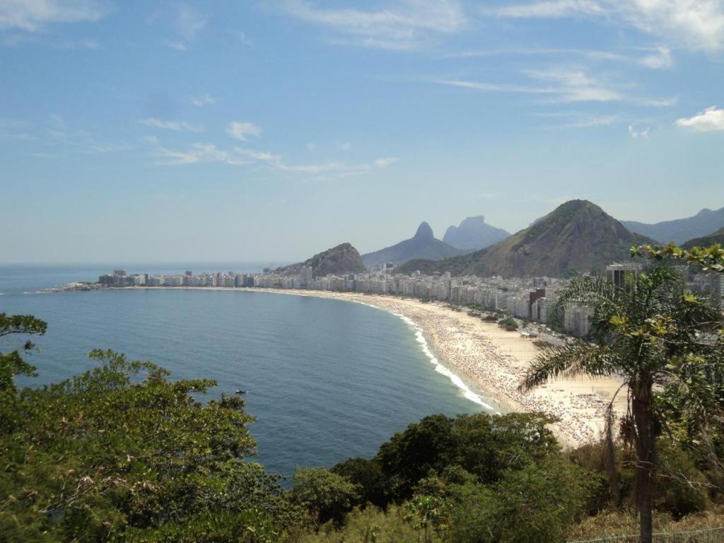 Studio Completo Na Praia De Copacabana Com Ar, Wifi, Netflix, Ate 4 Pessoas, Fundos Claro E Silencioso, Pauloangerami Pj135 Rio de Janeiro Dış mekan fotoğraf
